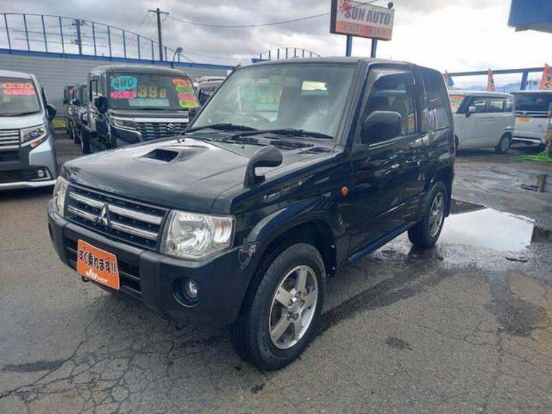 MITSUBISHI PAJERO MINI