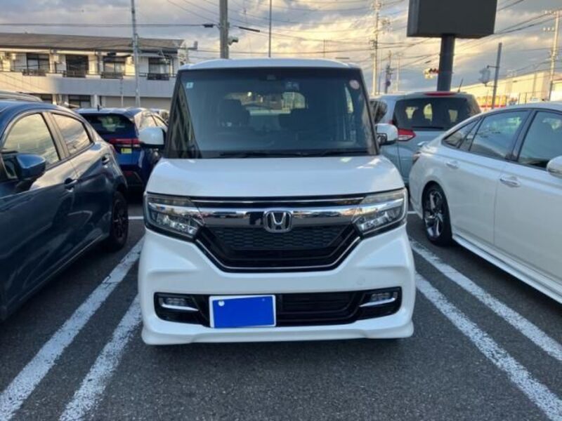 HONDA N BOX CUSTOM