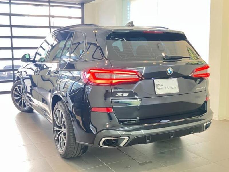 X5