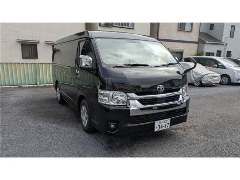 HIACE