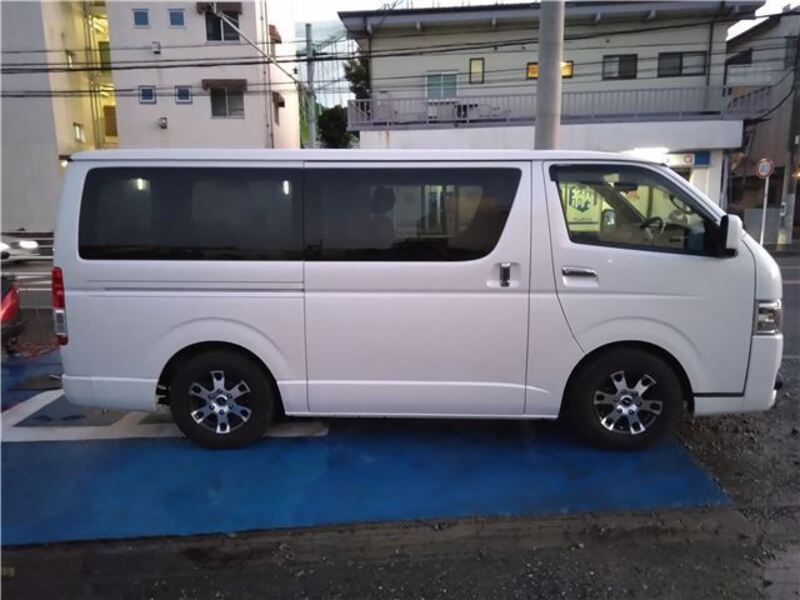 HIACE VAN