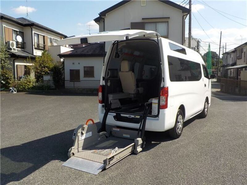 NISSAN NV350 CARAVAN
