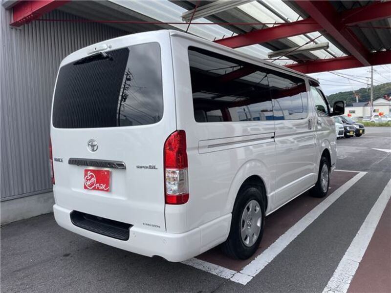 HIACE