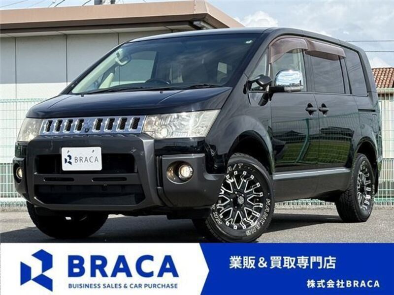 MITSUBISHI DELICA D5