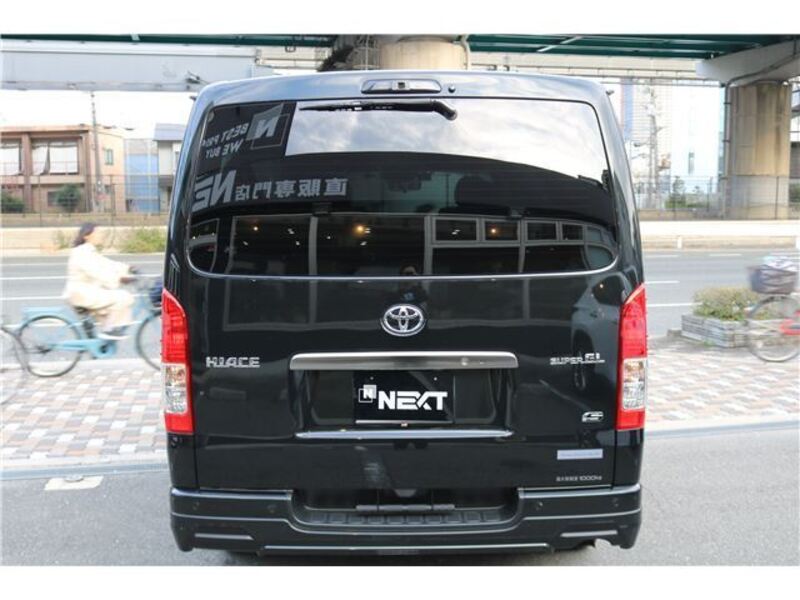 HIACE