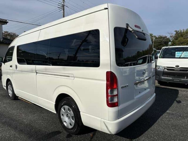 HIACE