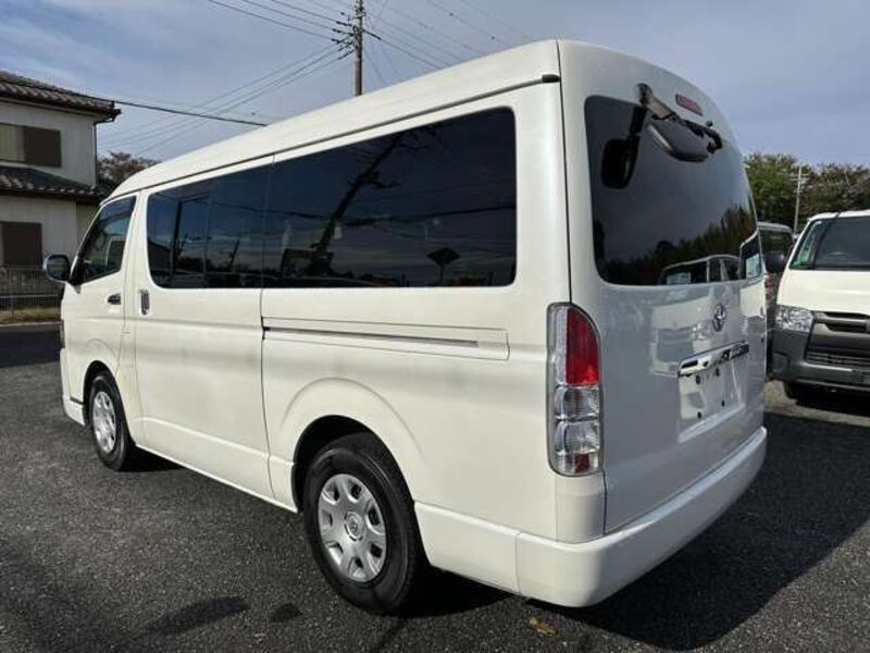 HIACE
