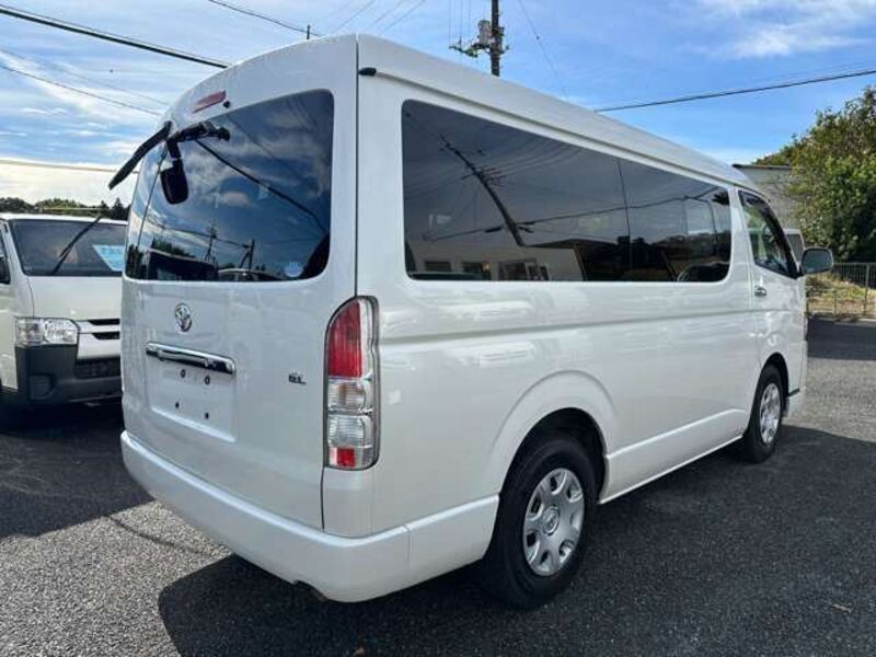 HIACE