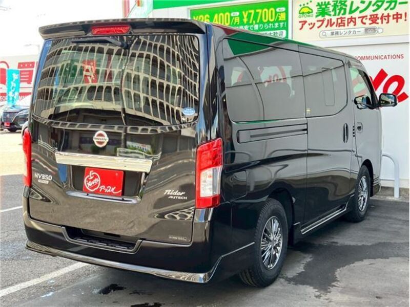 NV350 CARAVAN