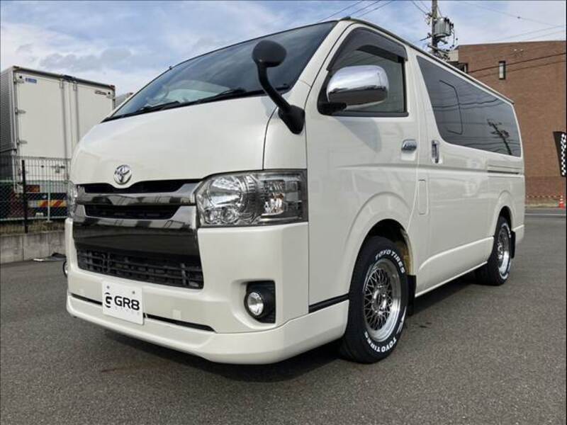 HIACE VAN