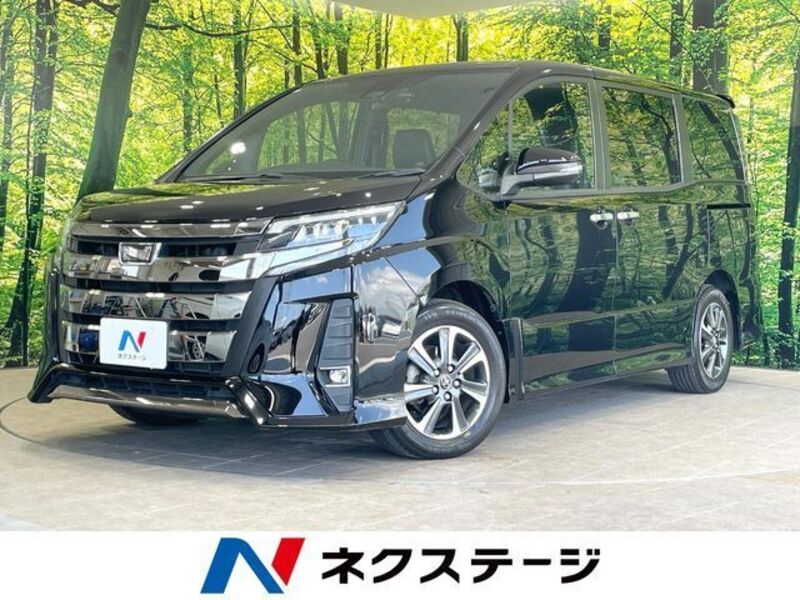 TOYOTA NOAH