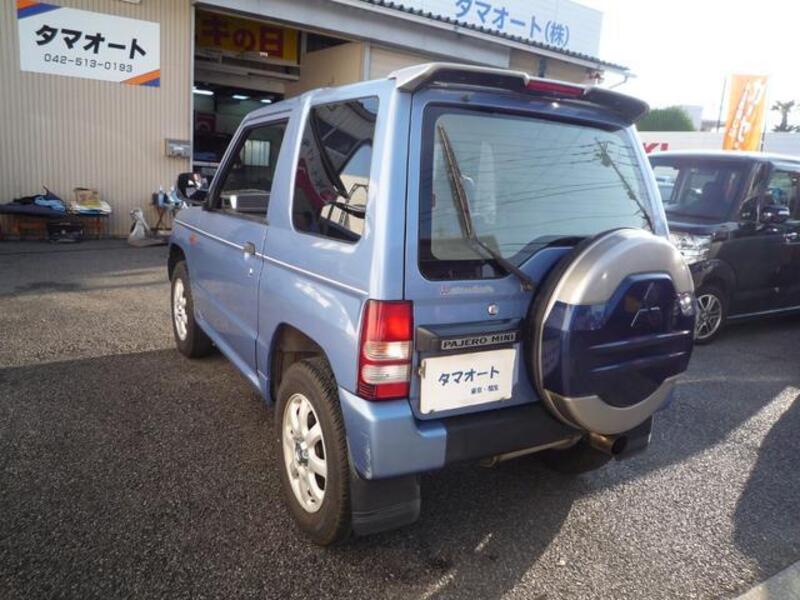 PAJERO MINI