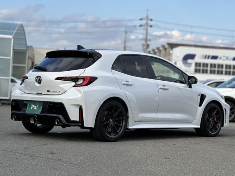 GR COROLLA