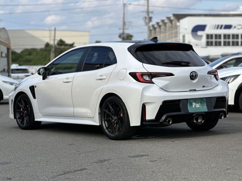 GR COROLLA
