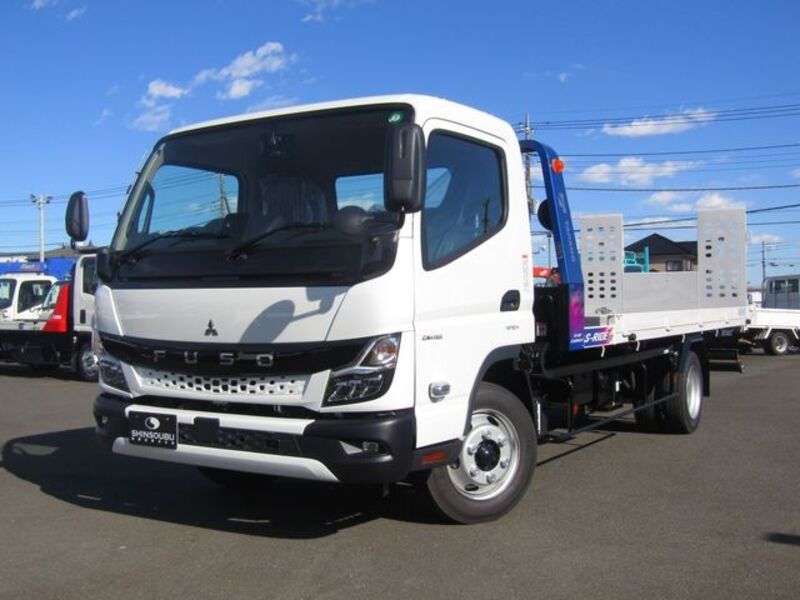 MITSUBISHI CANTER