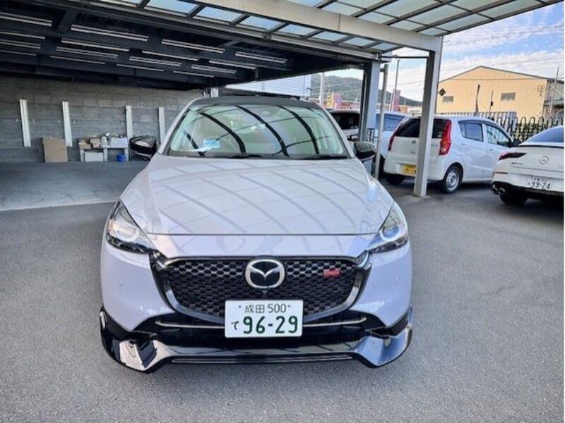 MAZDA2