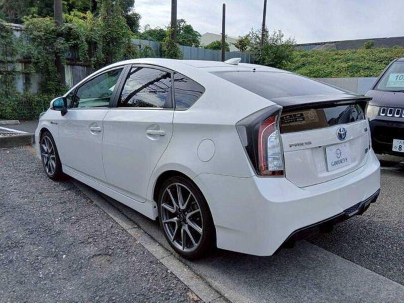 PRIUS