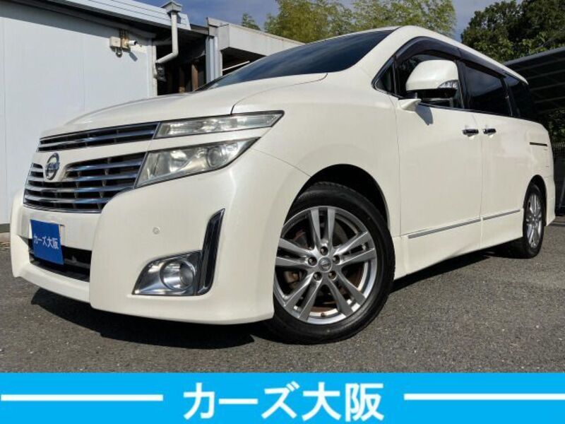 NISSAN ELGRAND