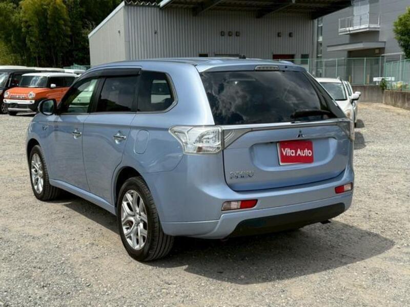 OUTLANDER PHEV