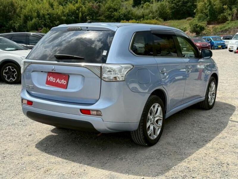 OUTLANDER PHEV
