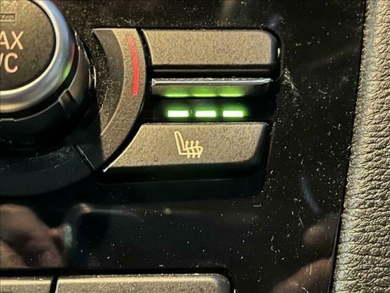 X3