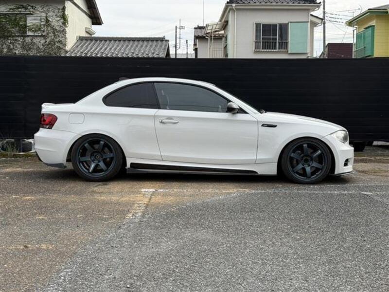 1 SERIES