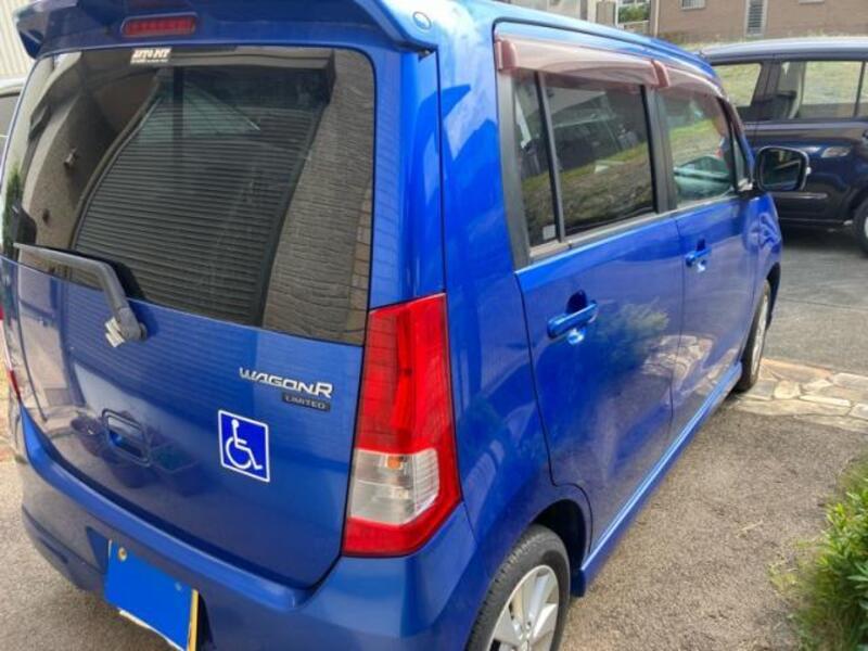 WAGON R