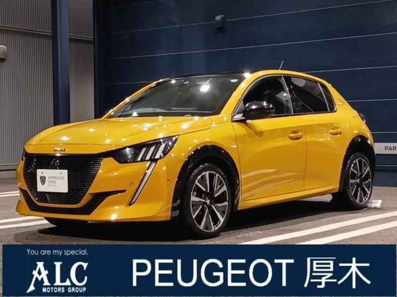 PEUGEOT 208