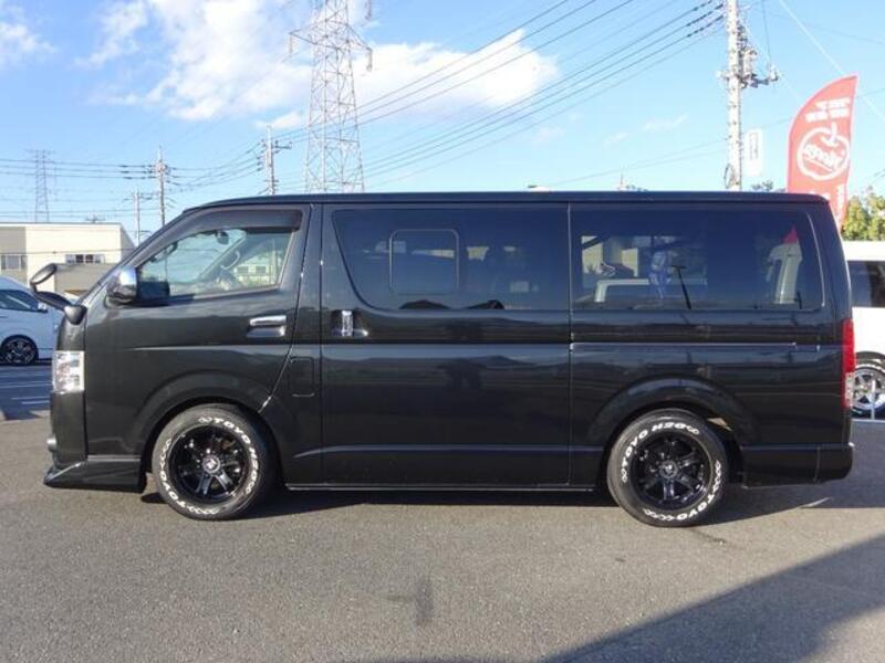 HIACE VAN