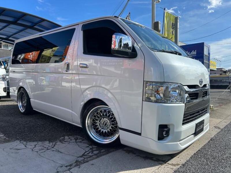 HIACE VAN