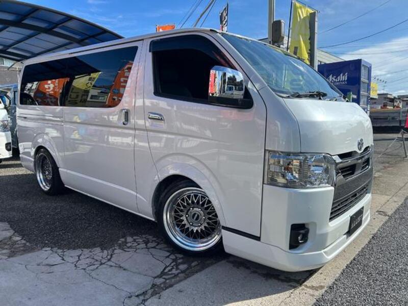 HIACE VAN