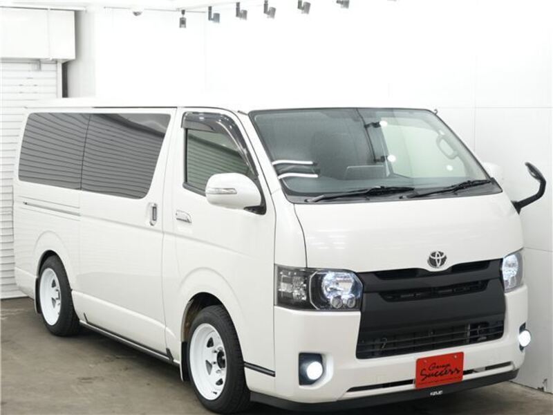 HIACE VAN