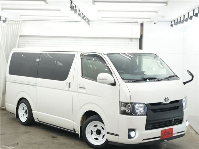 HIACE VAN