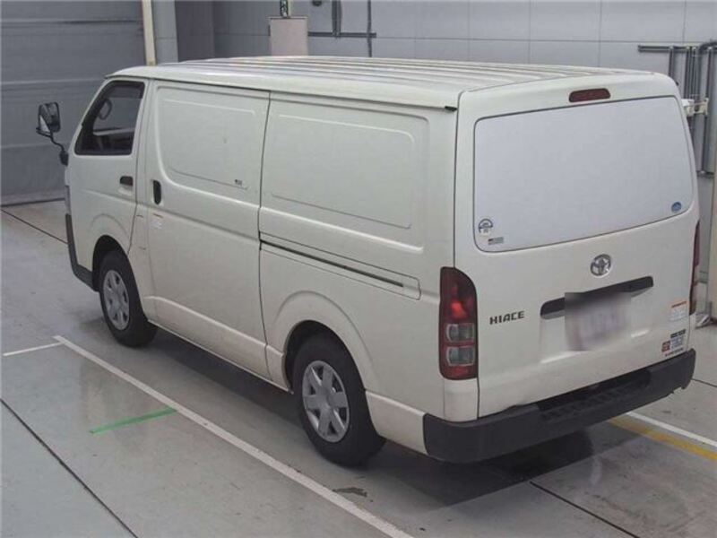 HIACE
