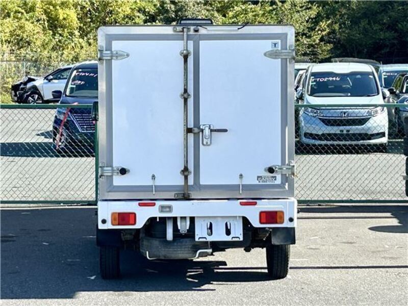 CARRY TRUCK