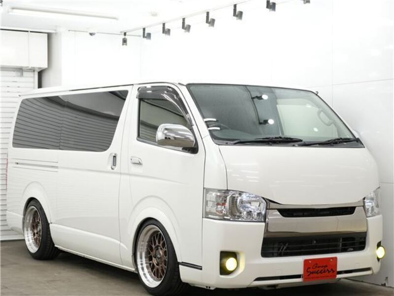 HIACE VAN
