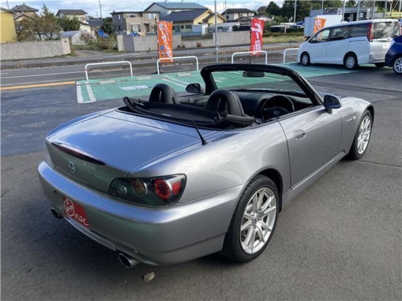 S2000