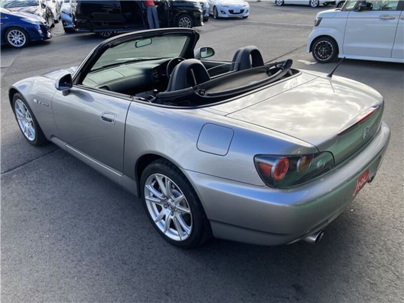 S2000