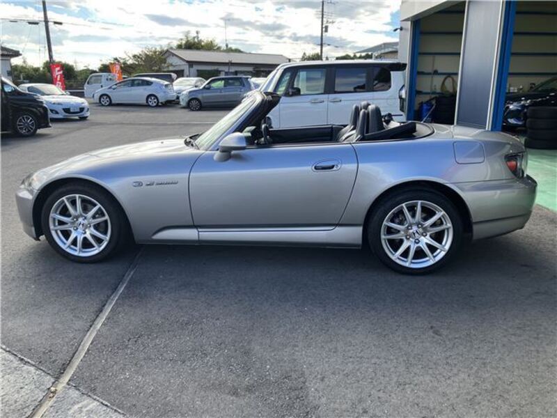 S2000