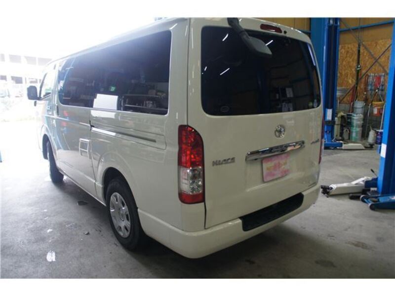 HIACE