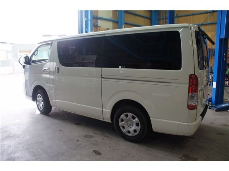 HIACE