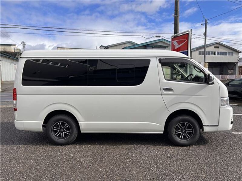 HIACE