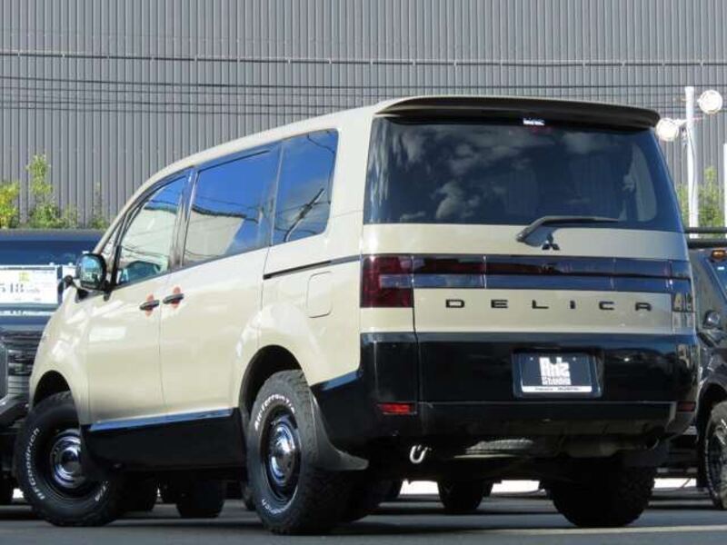 DELICA D5