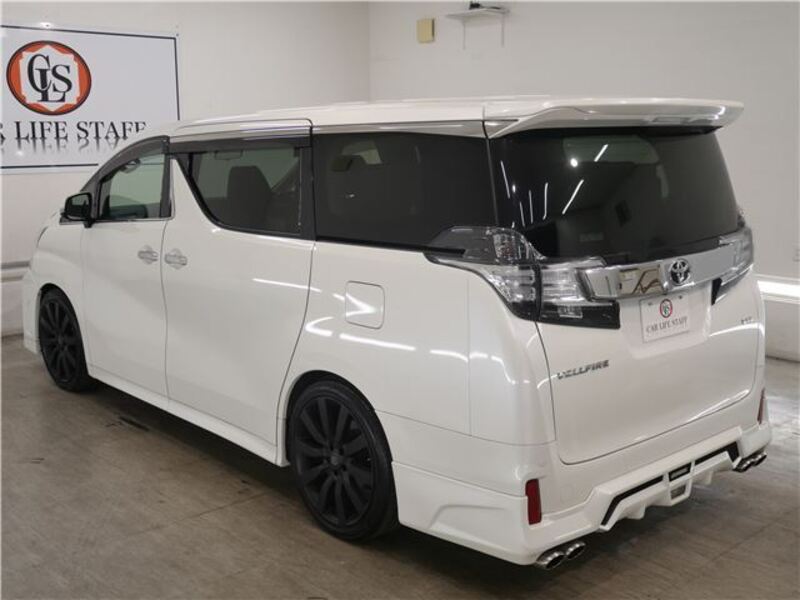 VELLFIRE