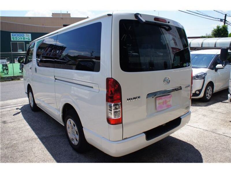 HIACE VAN