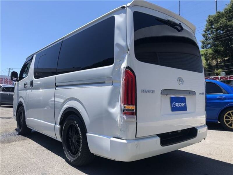 HIACE VAN