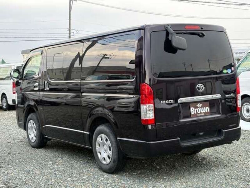HIACE VAN