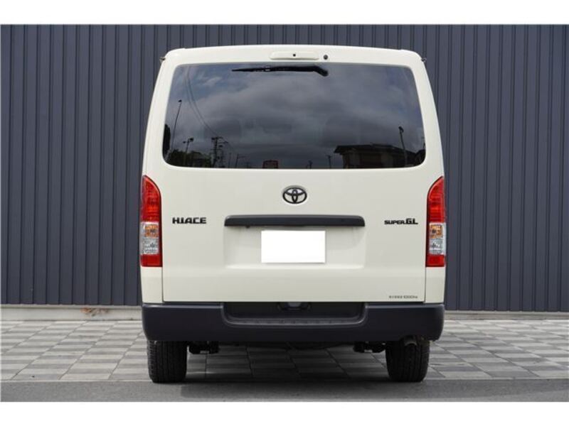 HIACE VAN