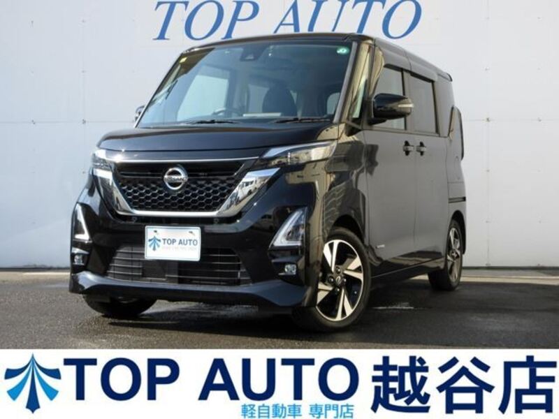 NISSAN ROOX