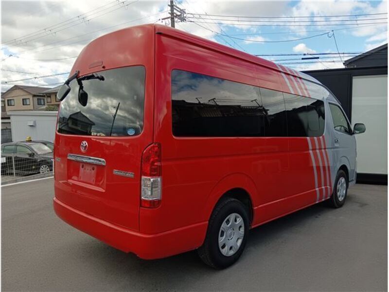 HIACE